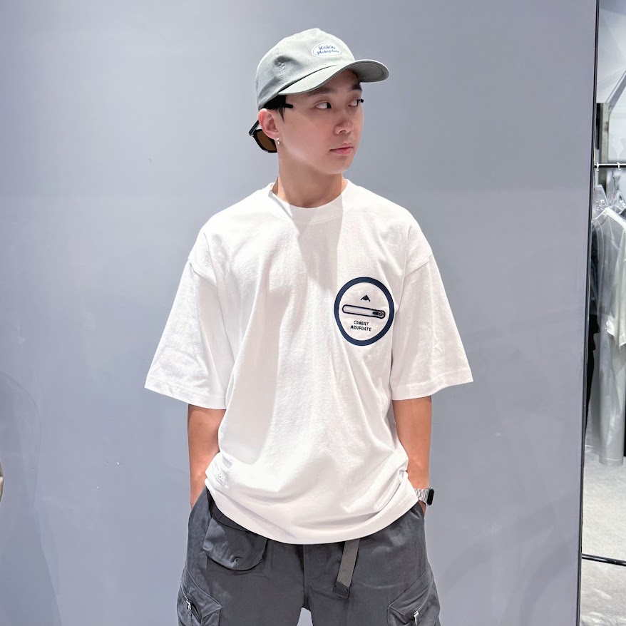 MIDUPDATE無縫壓膠口袋短T/白