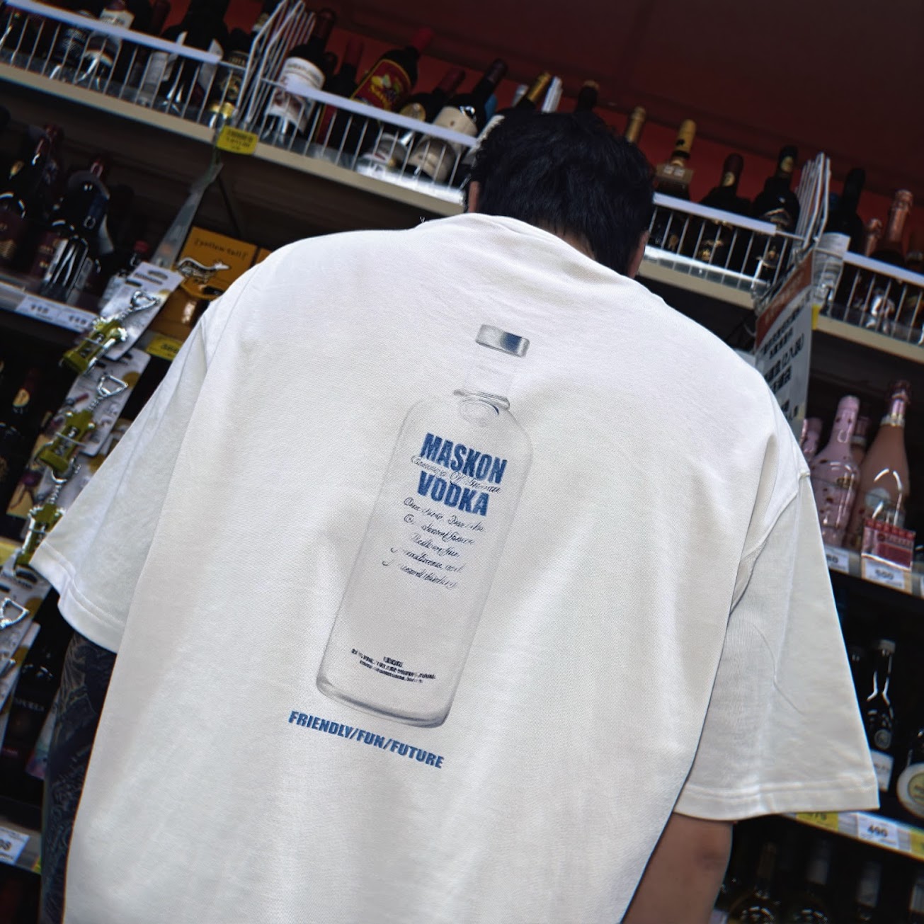 MASK ON VODKA短T/藍