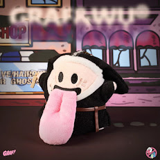 迷你修女鬼吊飾