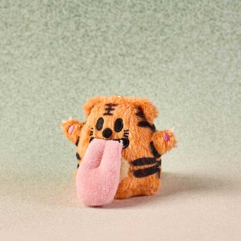 迷你虎虎鬼吊飾